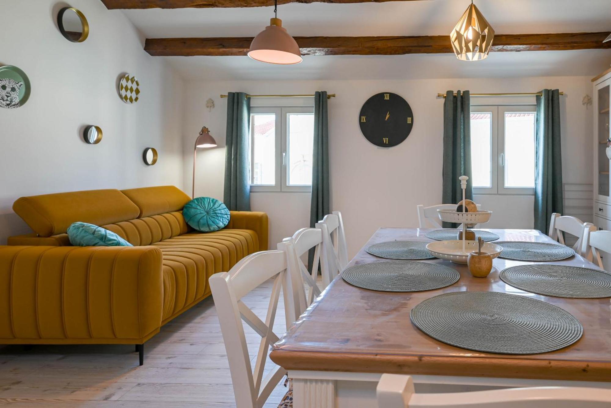 Apartment Roberta Ровінь Екстер'єр фото
